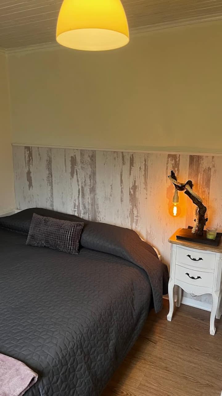 Schlafzimmer 3