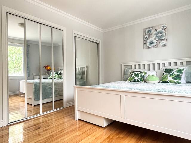 Cozy house in Montreal 4BR Freeparking gallery image 5