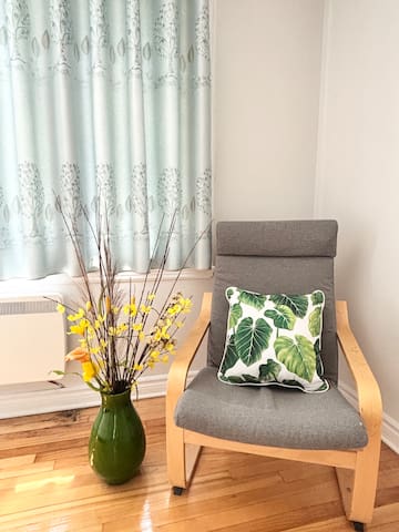 Cozy house in Montreal 4BR Freeparking gallery image 3