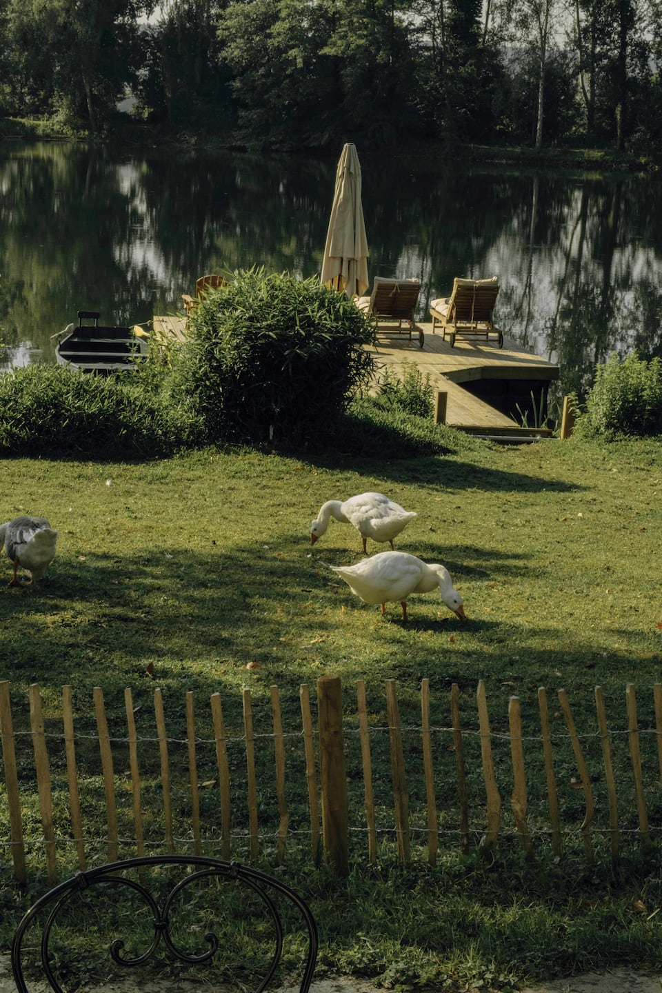 A thatched cottage on a private lake near Rouen, Anneville-Ambourville, Normandy, France, photo 10 of 10
