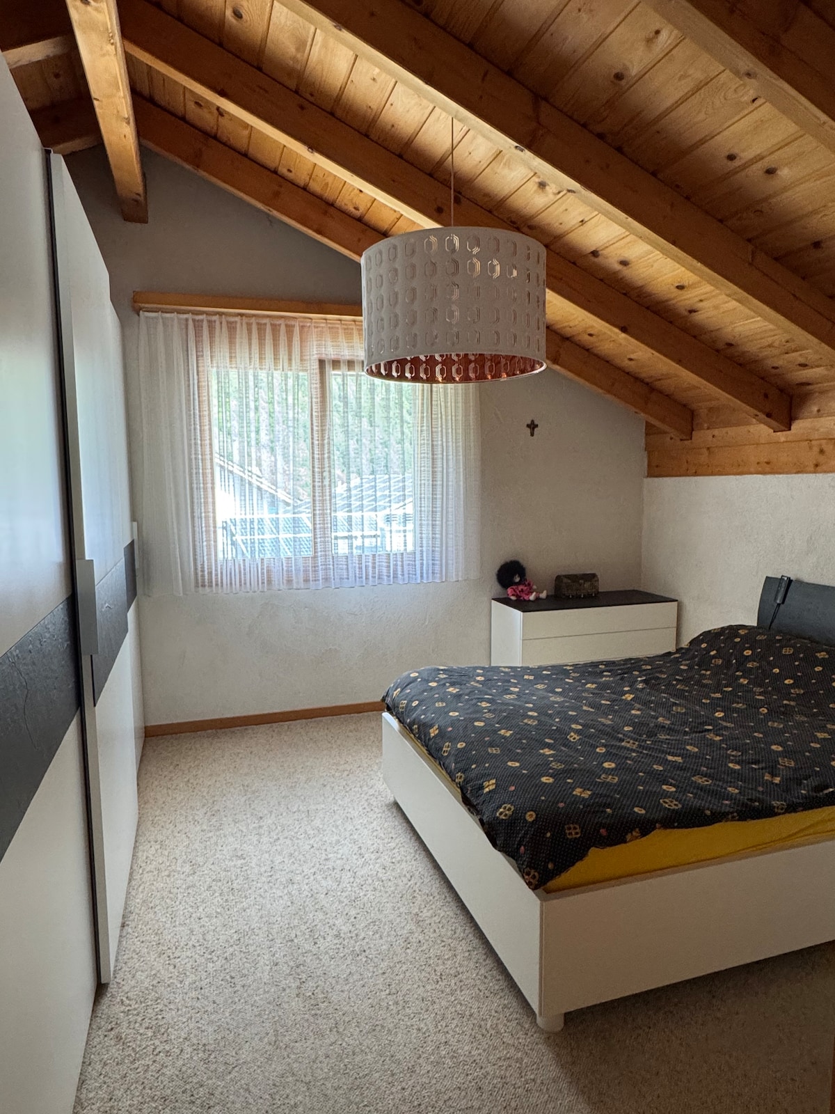 საძინებელი 1