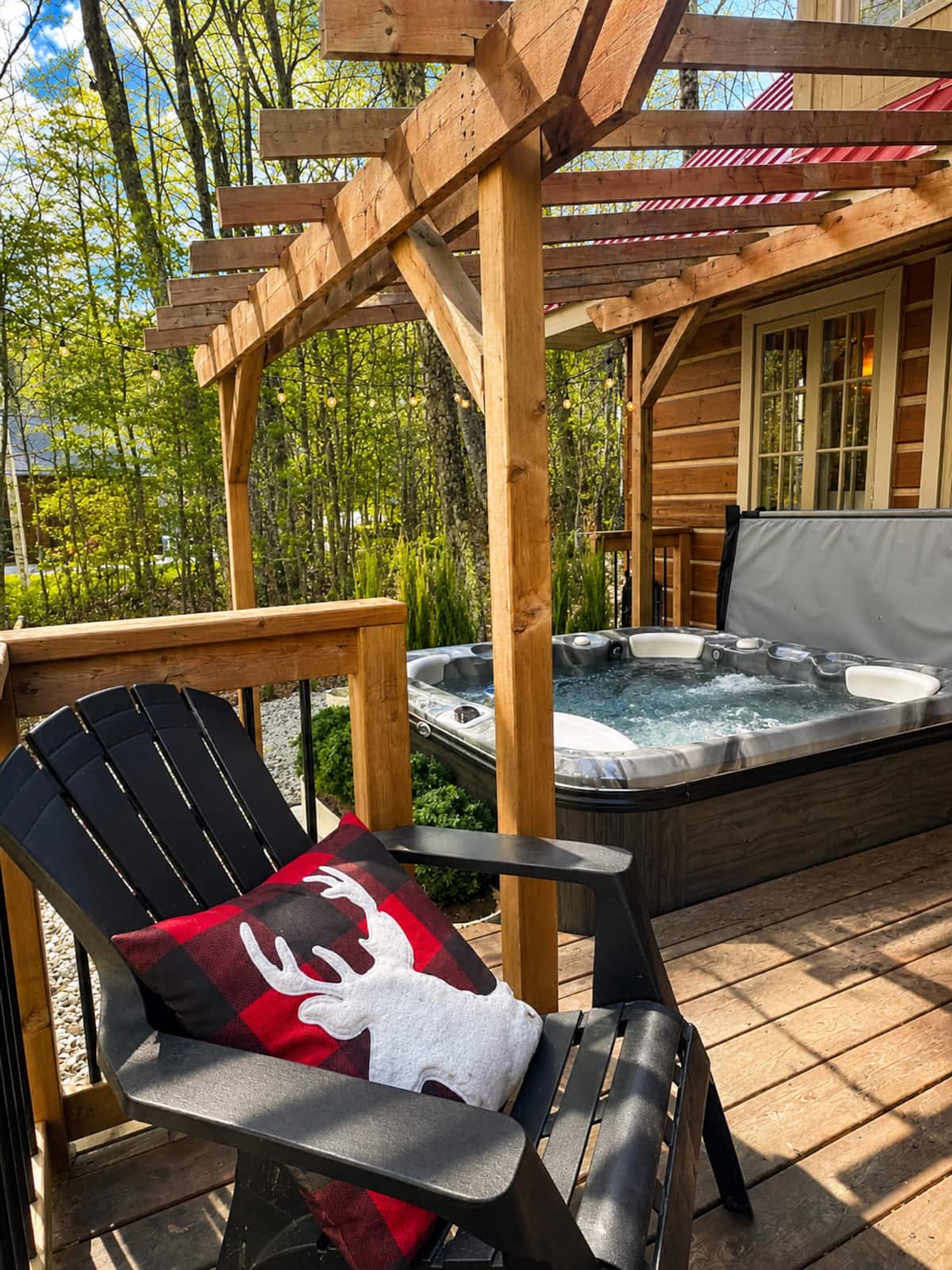 Private Lakeside Retreat — Spa & Sauna