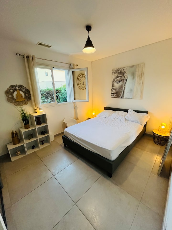 Krevat rehatie me shkumë memorie 140 cm x 200