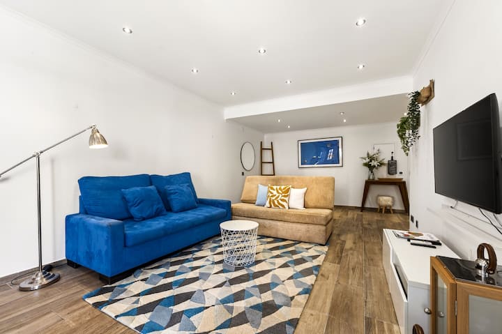 Bright Stylish Apartment • Pool • Walk To Marina - Quarteira