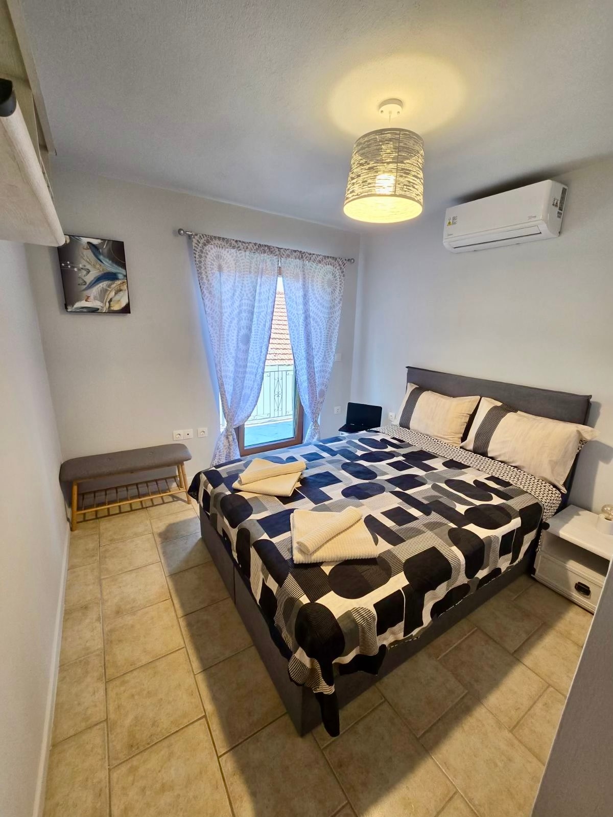 غرفة النوم 2