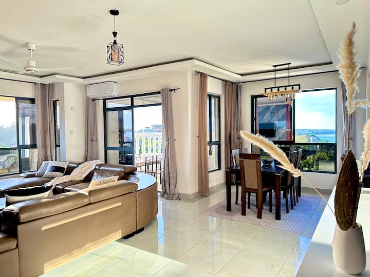 Nyali 2 Bedroom Sea View Penthouse With Pool & Ac - Mombasa
