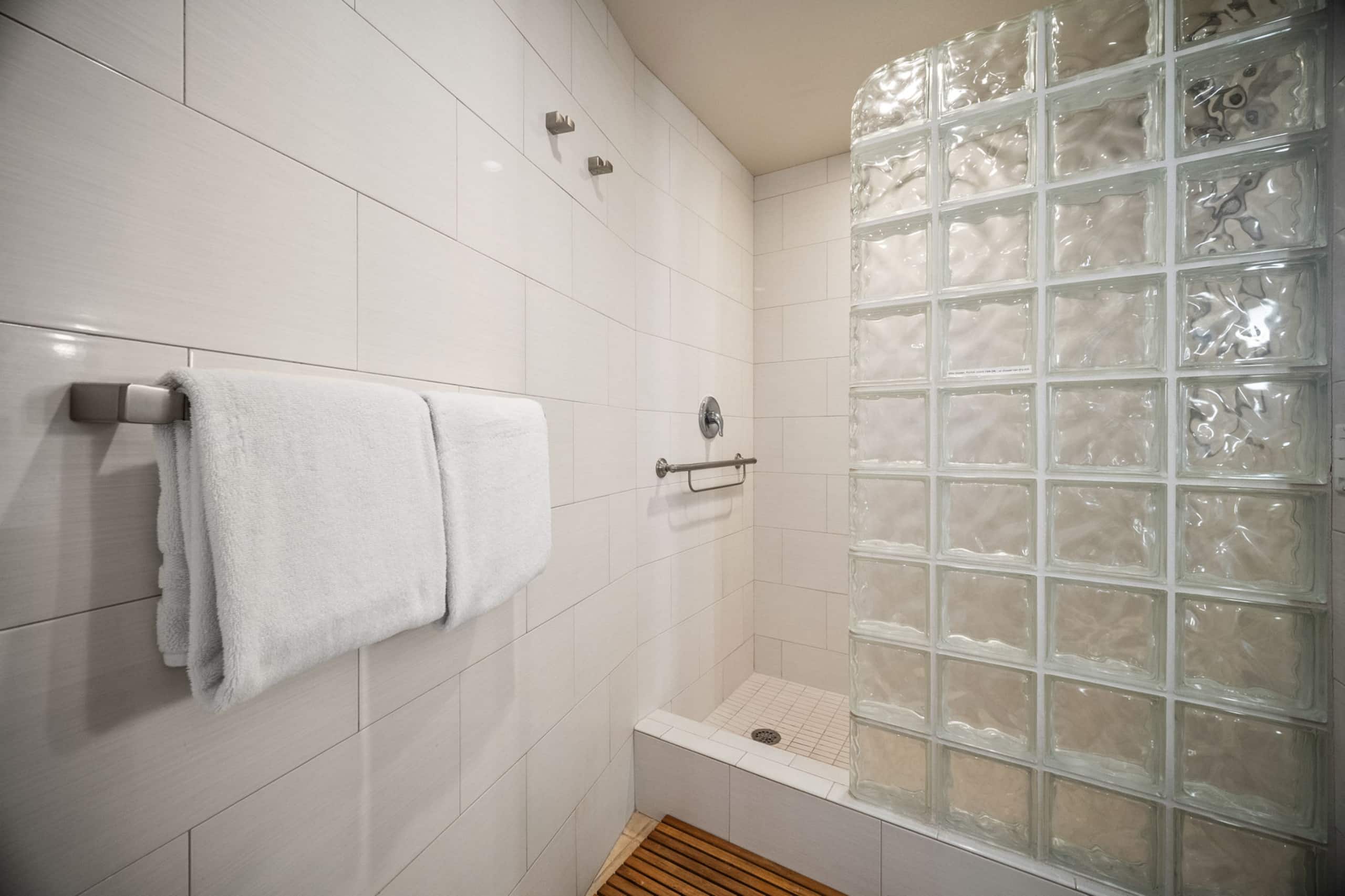 Condo in Koloa · ★5.0 · 2 bedrooms · 2 beds · 2 baths - Image 23