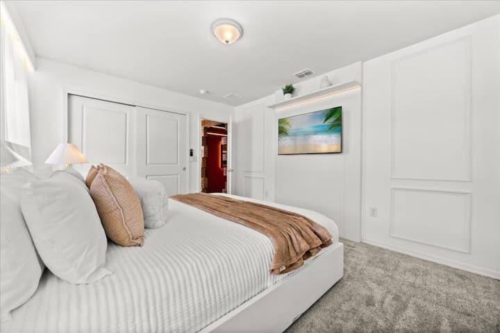 15911 Cape Coral Loop (28).jpg