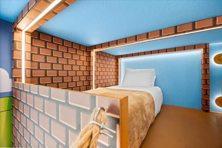 15911 Cape Coral Loop (34).jpg