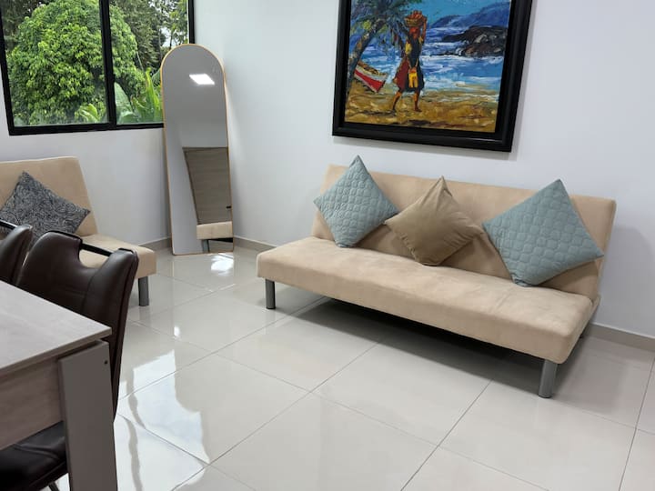 Departamento De Lujo Primer Piso - Santo Domingo