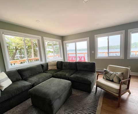 Popular Airbnb listing: Rut’s Hut- waterfront sunsets and hot tub in North Frontenac