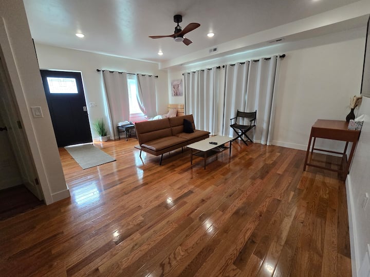Convenient And Comfortable Home - Anchorage, AK