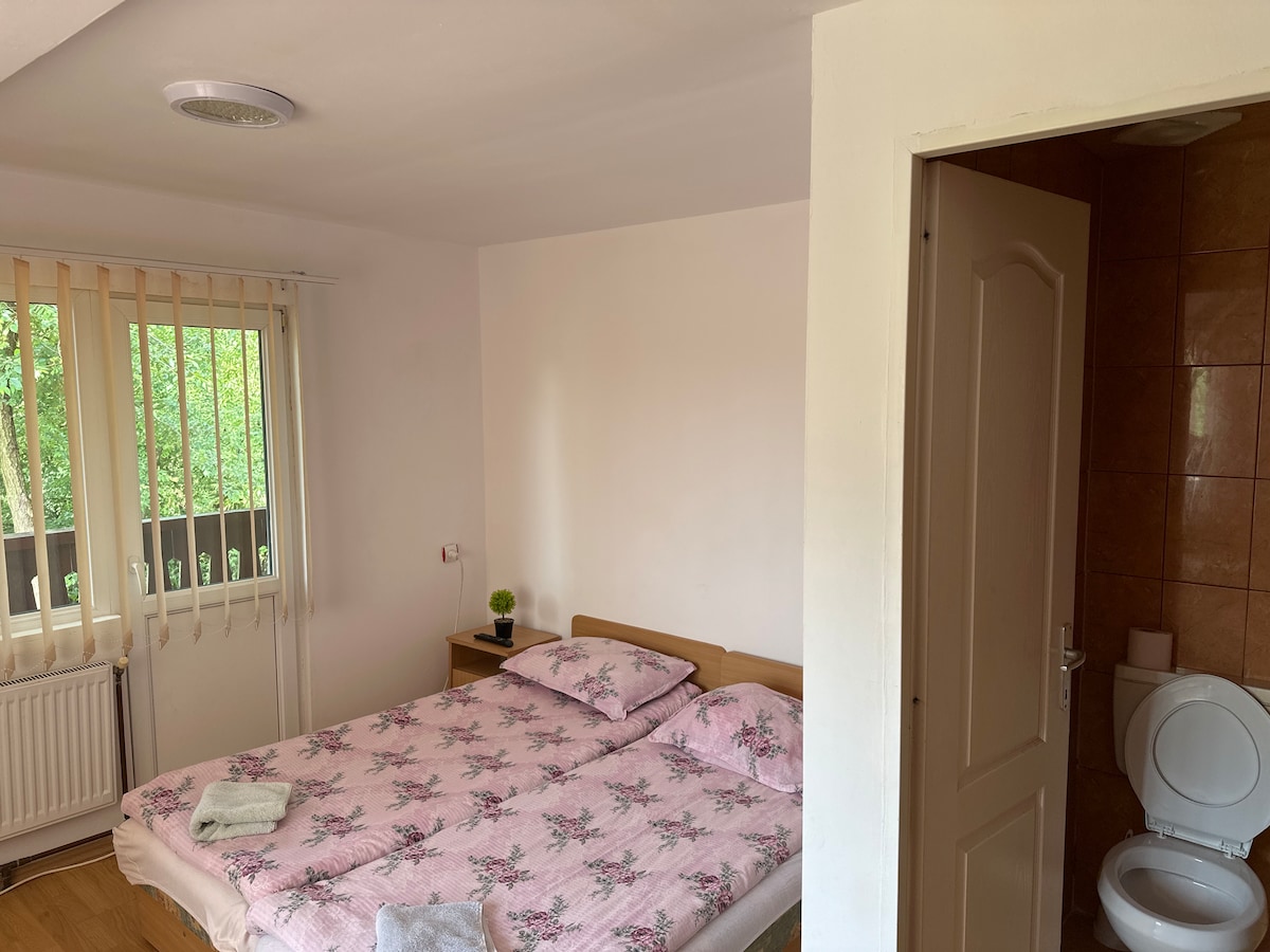 საძინებელი 4