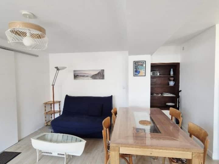 Ancienne Maison De Pêcheur Rénovée - Cœur De Ville - Île d'Aix