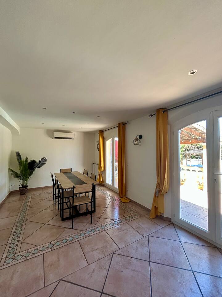 Villa Provençale Piscine 4 Ch - Côte d'Azur
