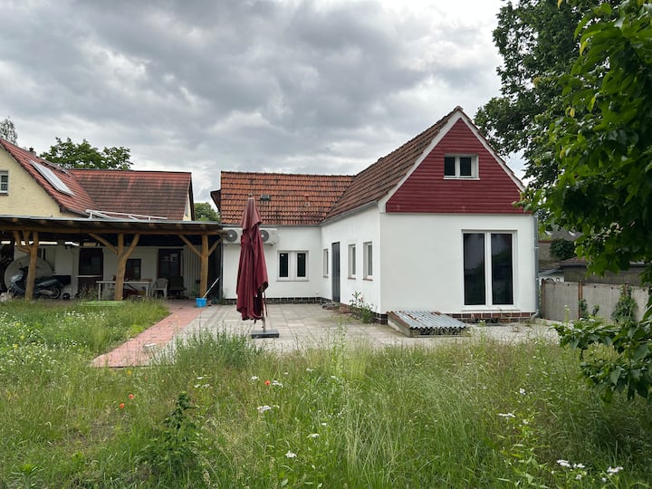 Modern House Close To Tesla - Wildau
