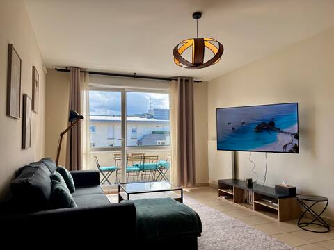 Rooftop 2 Bedrooms 6 people Garage tram Geneva