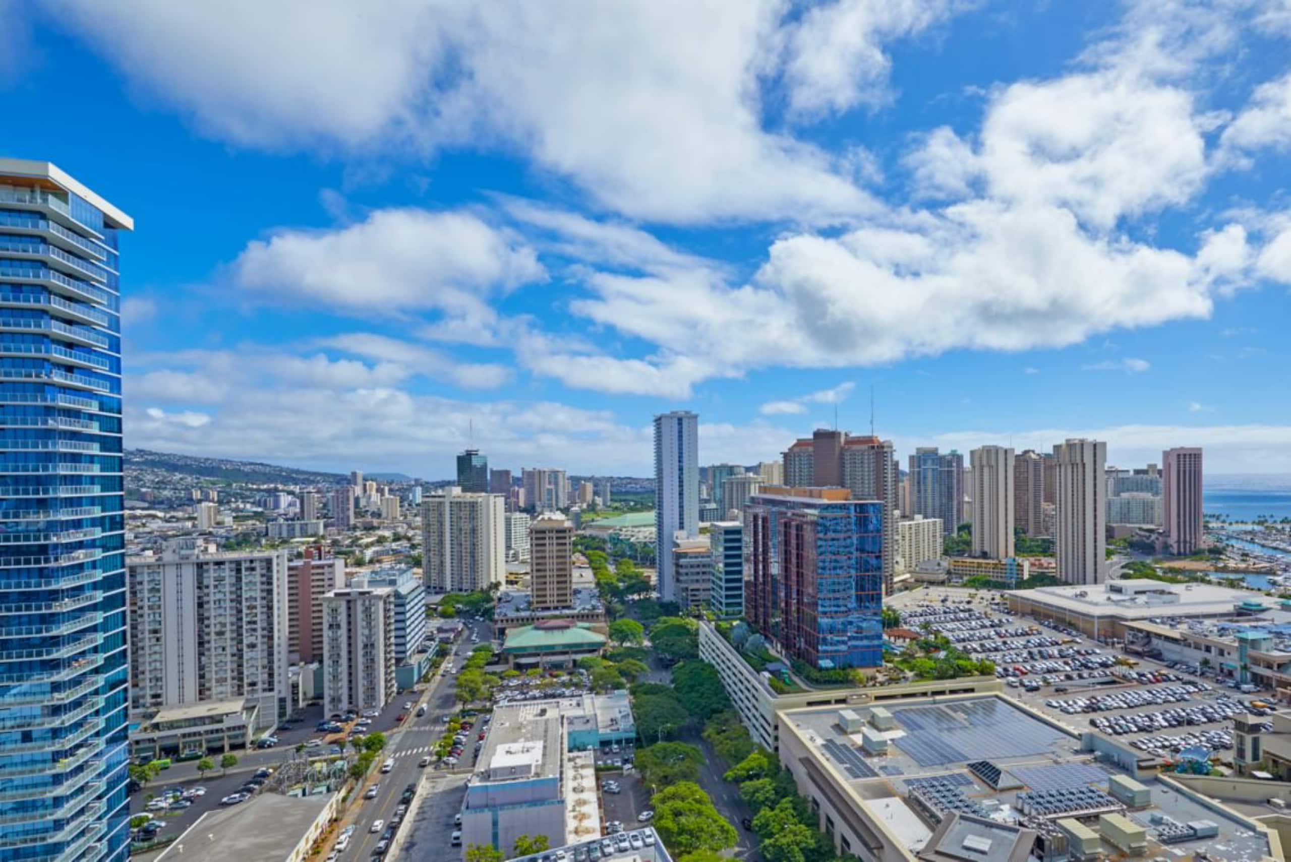 Hotel in Honolulu · ★4.79 · 1 bedroom · 2 beds · 1 private bath - Image 5
