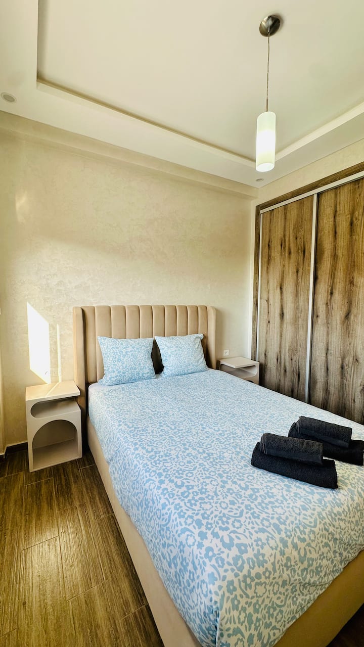 საძინებელი 1