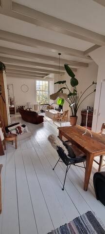 Canal house, garden, 4 pers, Jordaan Centrum gallery image 3