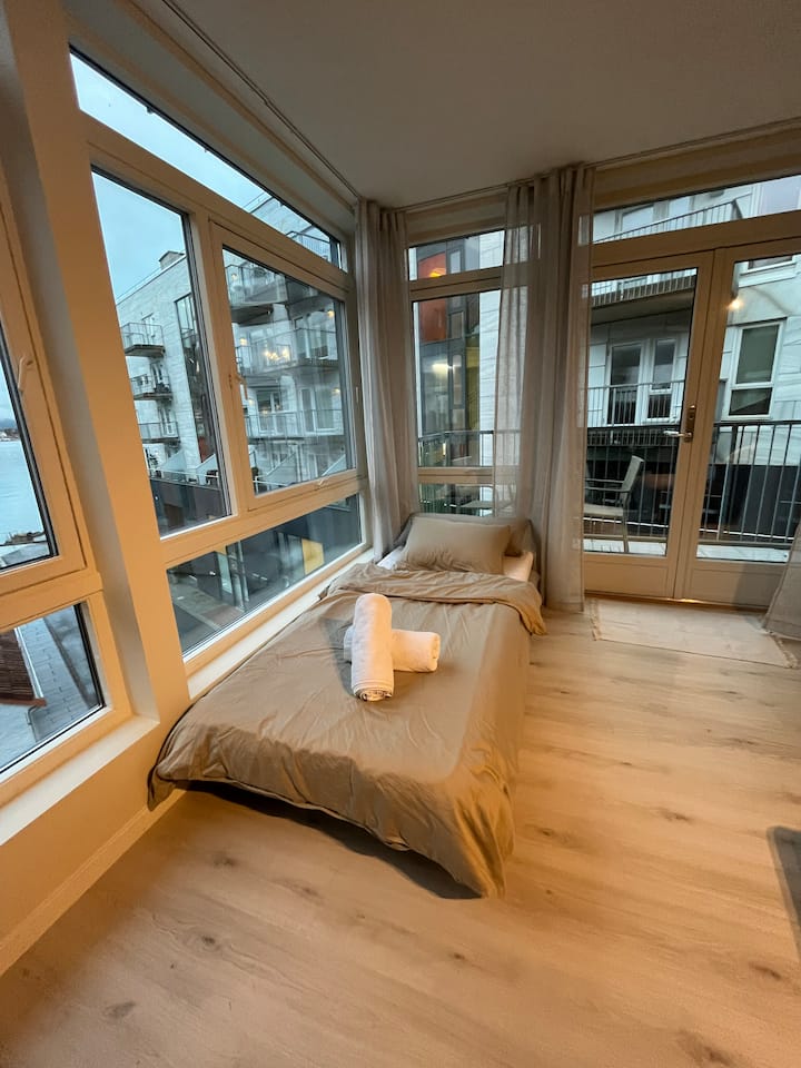 Moderne Leilighet Med Sjøutsikt Inkl Garasjeplass - Bergen, Noruega