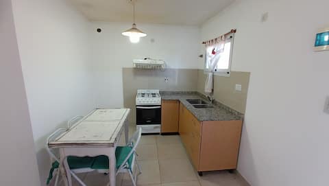 Propiedad de Airbnb exitosa: Monte Grande apartment, minutes from Ezeiza Airport en Partido De Esteban Echeverría