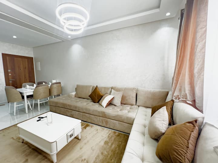 Appartement Moderne En Plein Centre,5min De La Mer - Tanger