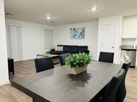 Casa Sierra| Modern 3bd| AZ City