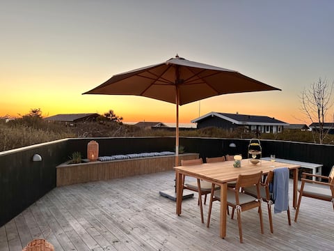 Cabin by the sea - ocean view