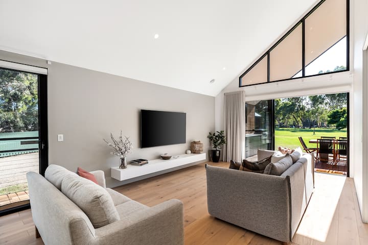 Villa 2 Closest To The River - Moama