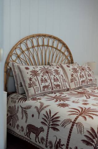 Salty Soul, Hat Head gallery image 5