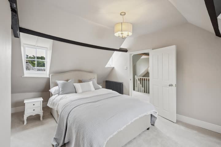 საძინებელი 3