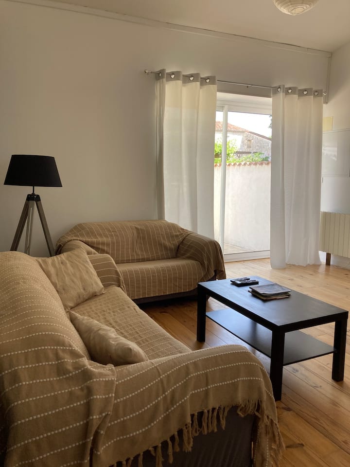 Gîte Avec Piscine Proche Océan - Charente-Maritime