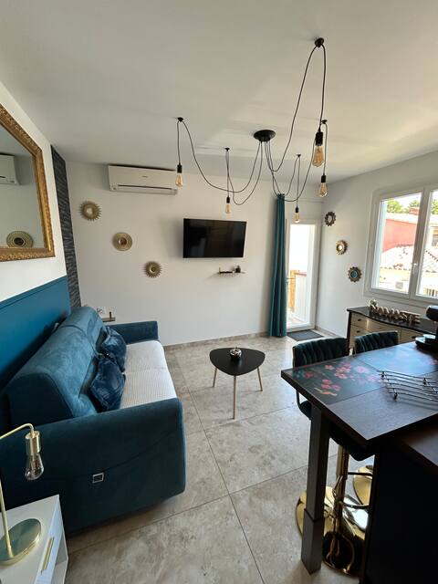 Top performing Airbnb: Le Crépuscule Terrace, beach in Argelès Sur Mer
