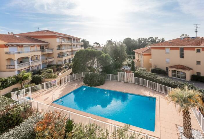 CapitalChic managed Airbnb listing 2