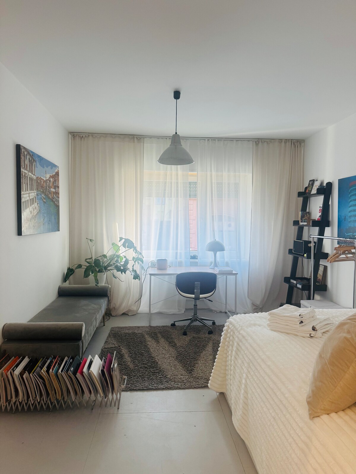 Cozy and bright apartment in Stuttgart-West.