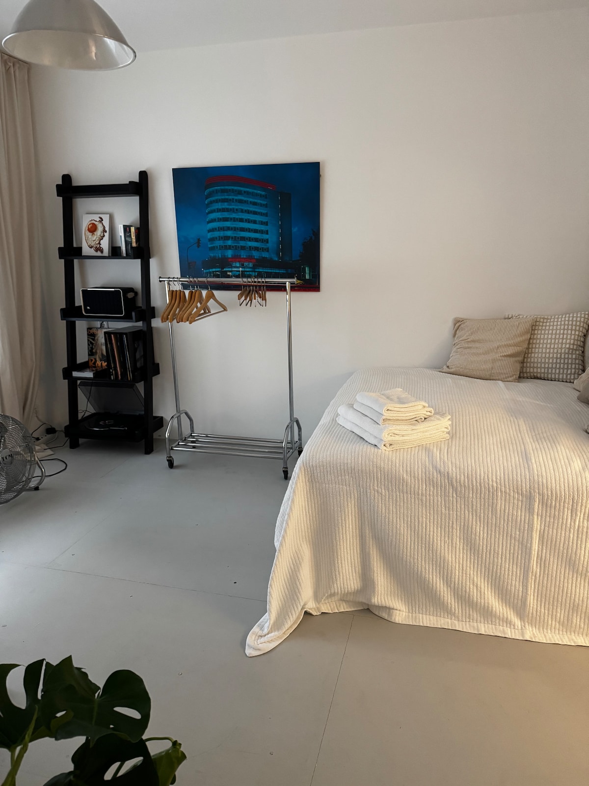 Cozy and bright apartment in Stuttgart-West.