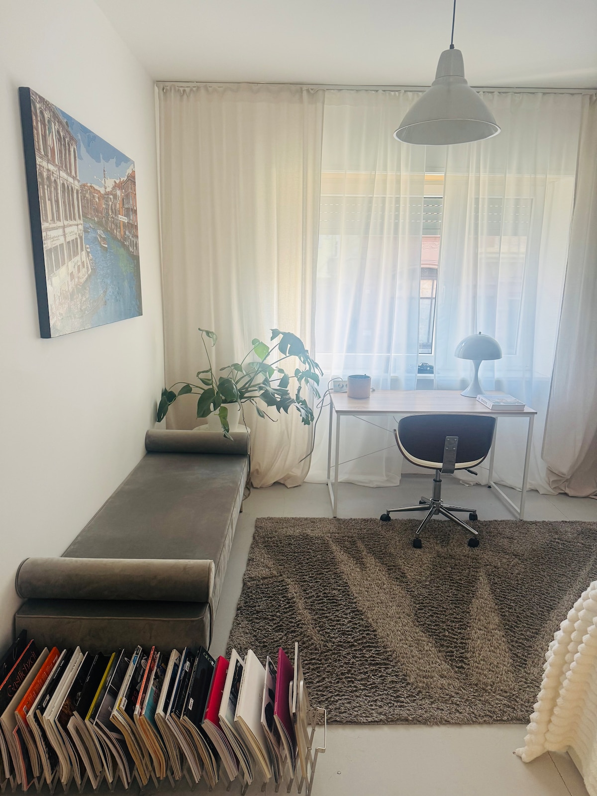 Cozy and bright apartment in Stuttgart-West.
