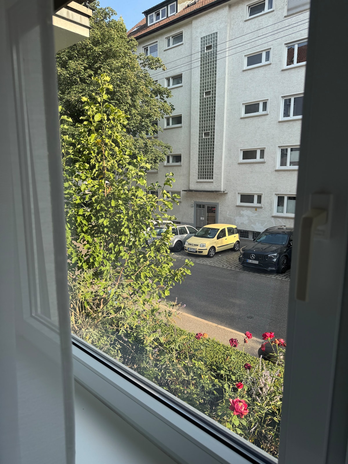 Cozy and bright apartment in Stuttgart-West.