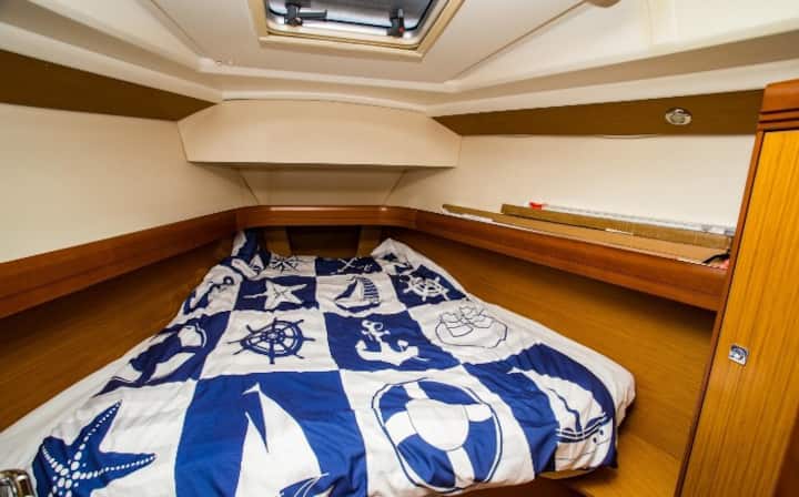 La Magia De Dormir En Un Velero - Vigo