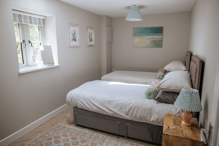 საძინებელი 2