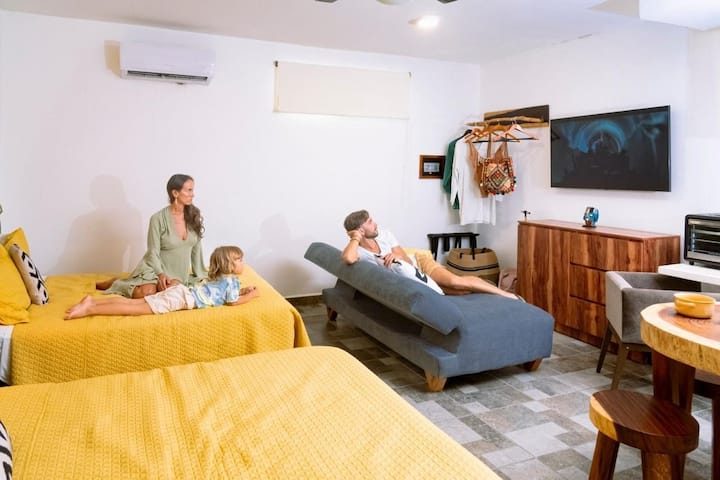 საძინებელი 1