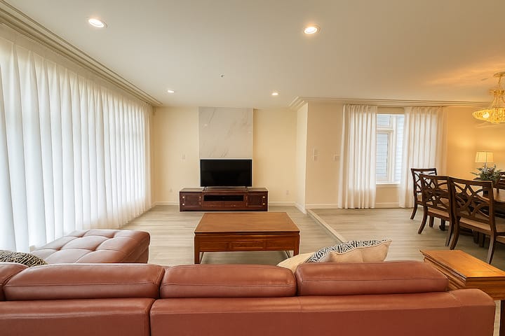Spacious 5 Bedroom House With Ac - バーナビー