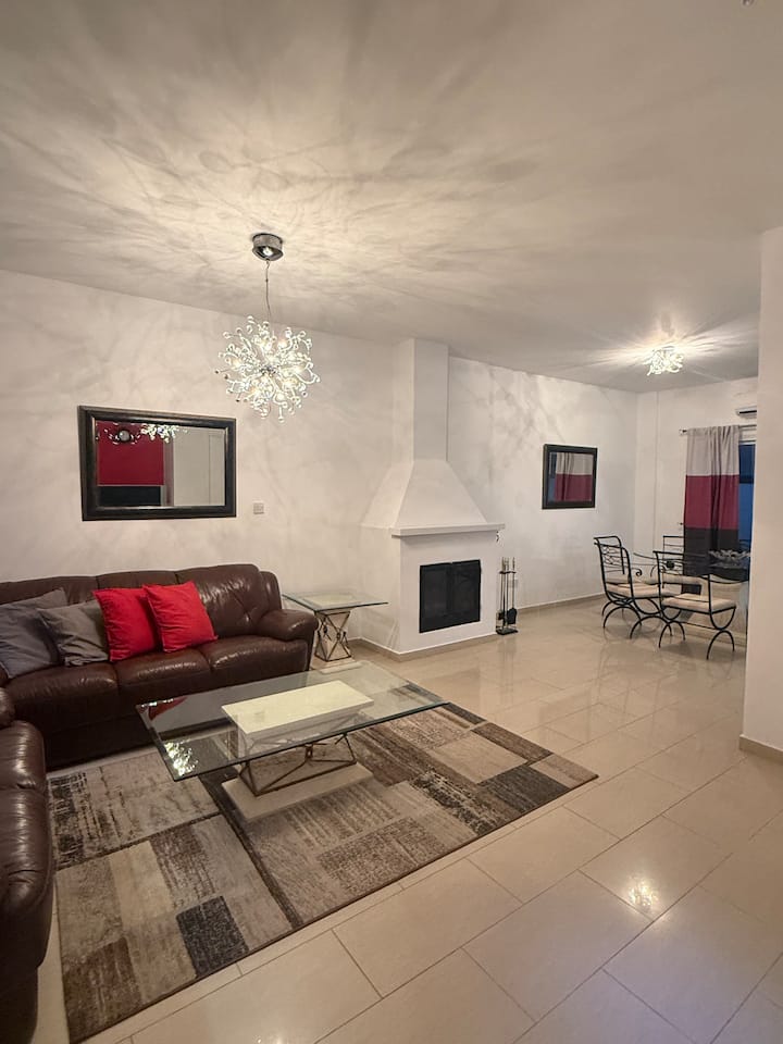 Margarita Luxury 3 Bed & Pool - Famagusta