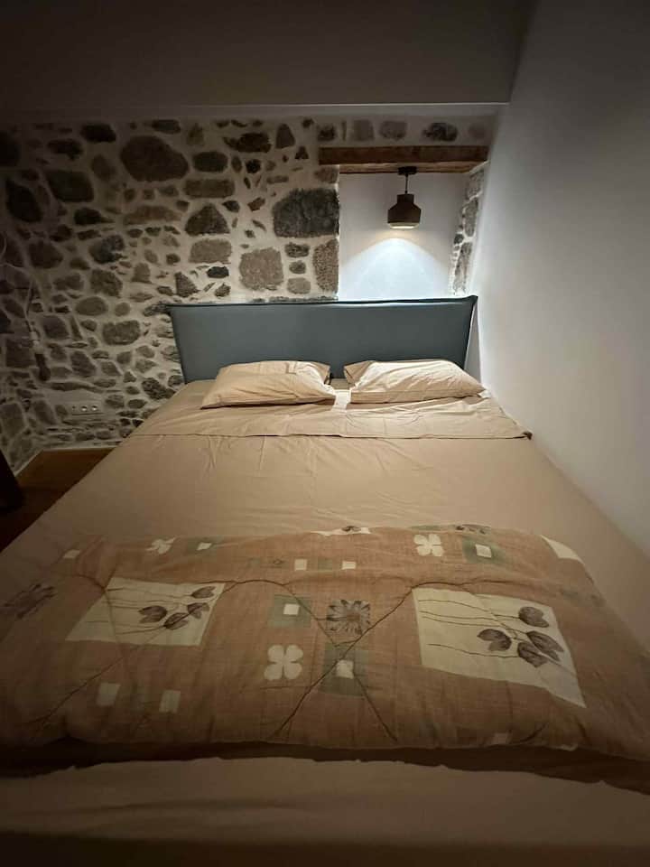 Spavaća soba 1