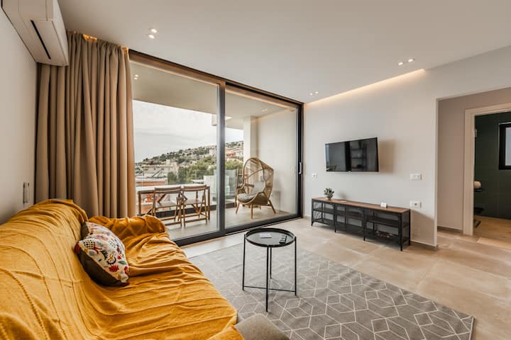 Ionian Sol Apartment | Cozy Stay By The Sea - Saranda