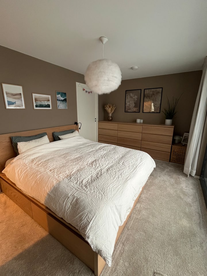 საძინებელი 1