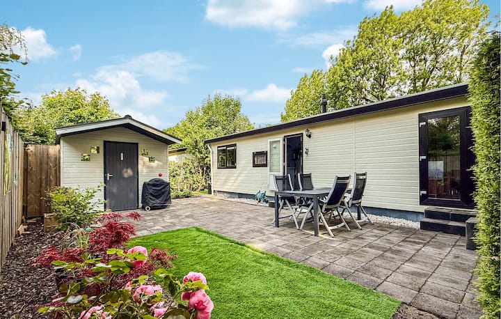 2 Bedroom Nice Home In Ochten - Rhenen