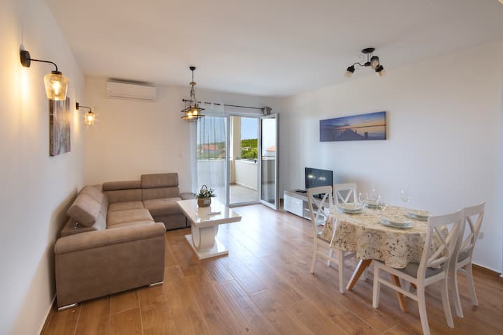 Apartmani Oliva Krimovice - Montenegro