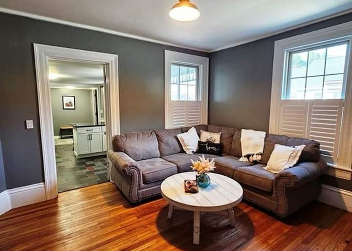 1br Downtown-walkable & Stylish - Keene, NH